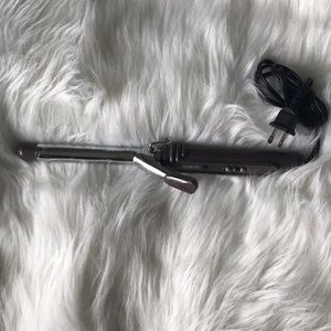 Curling Iron
